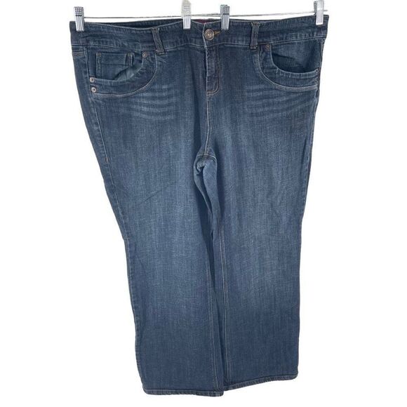 Torrid Women's Jeans Denim Pants Straight Pockets Mid Rise Blue Size 26 - Picture 6 of 12